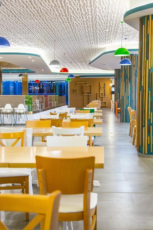 Hotel Riviera مامايا المظهر الخارجي الصورة