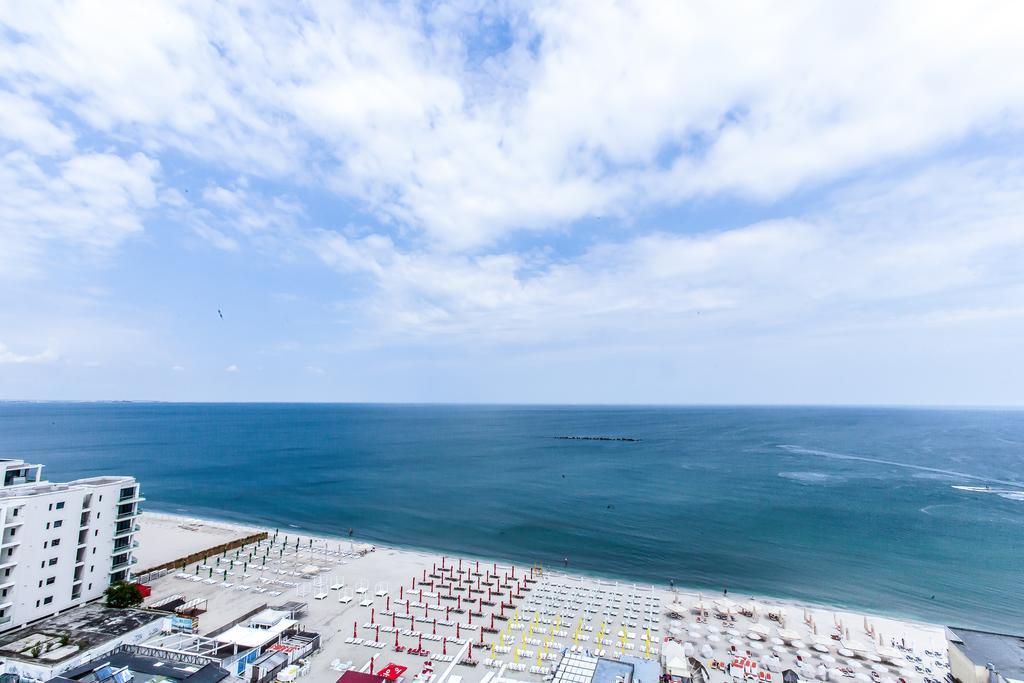 Hotel Riviera مامايا المظهر الخارجي الصورة